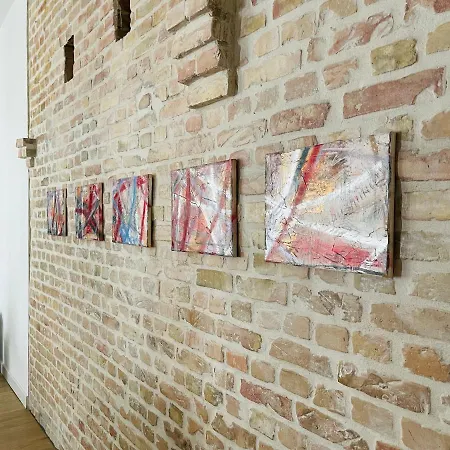 Zentrale Ruhige In *