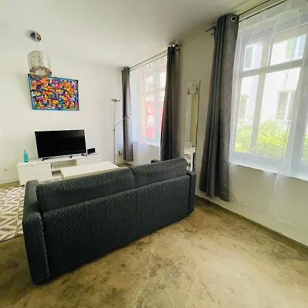 Zentrale Ruhige In Apartman *