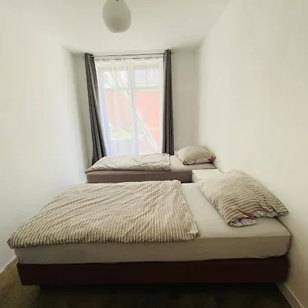 Zentrale Ruhige In Lägenhet *