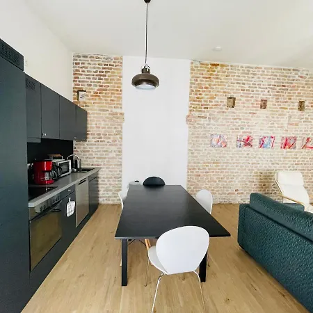 Zentrale Ruhige In Apartman Berlin