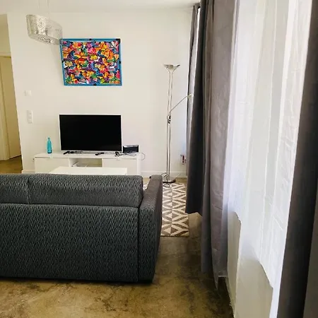 Zentrale Ruhige In Apartman Berlin
