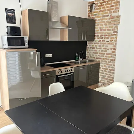 Zentrale Ruhige In Apartman *