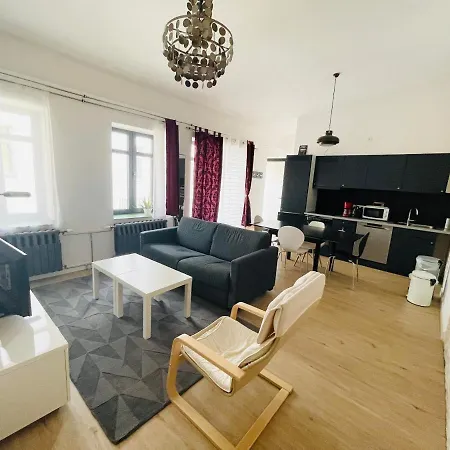 Zentrale Ruhige In Apartment