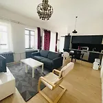 Zentrale Ruhige In Lägenhet