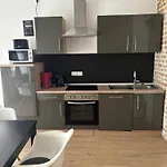 Zentrale Ruhige In *